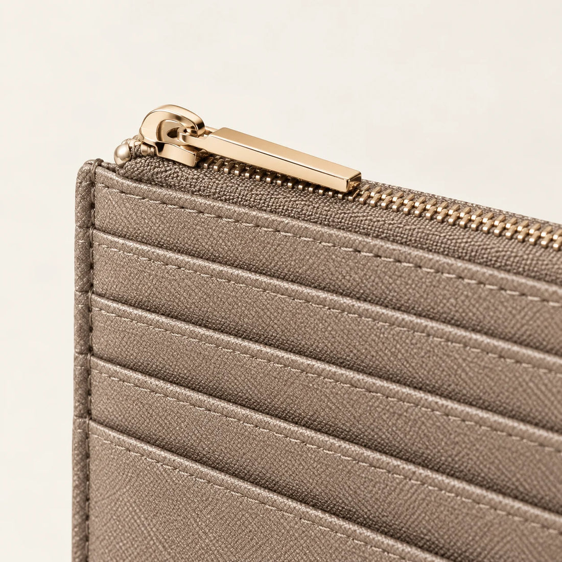 Compact Card Wallet — detail view